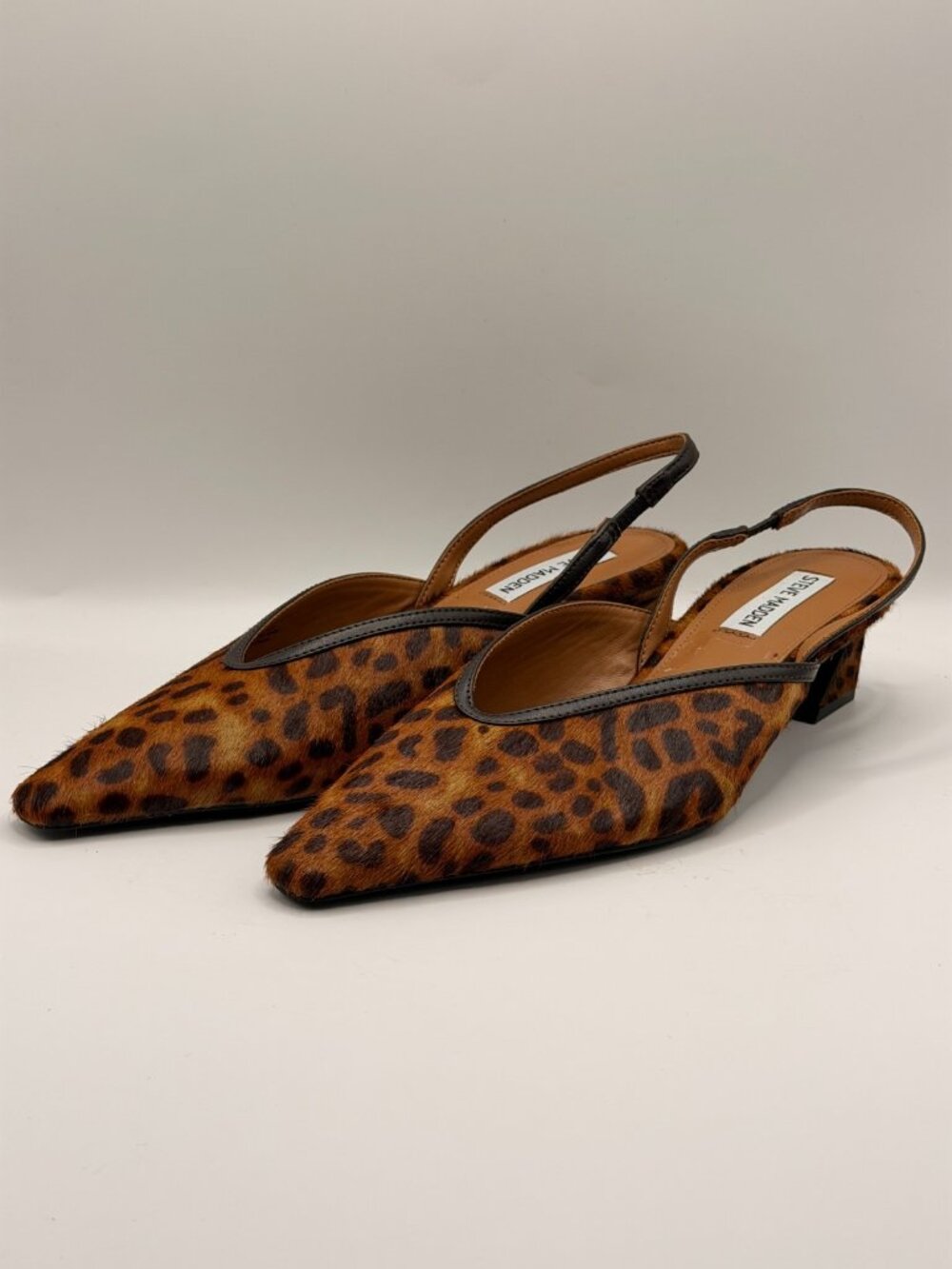 Steve Madden Women Haleigh Leopard Calf Hair  Slingback Pump Sz 8.5